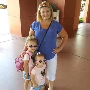 Meet your Posher, Melissa